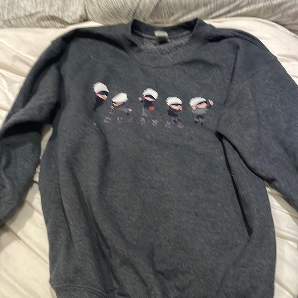 Gojo crewneck